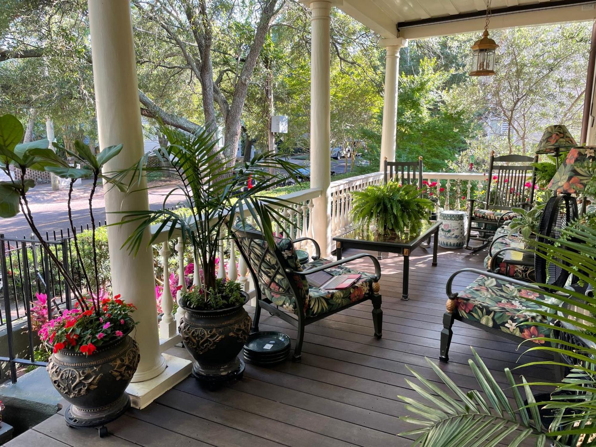 22 Charlotte Bed and Breakfast Charleston Eksteriør billede
